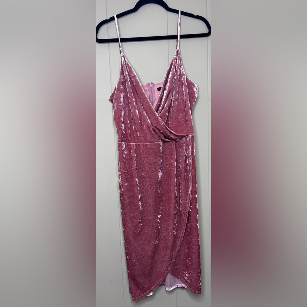 Cynthia Steffe Crushed Rose Velvet Wrap Spaghetti Strap Sheath Dress Size 10 - Picture 2 of 9